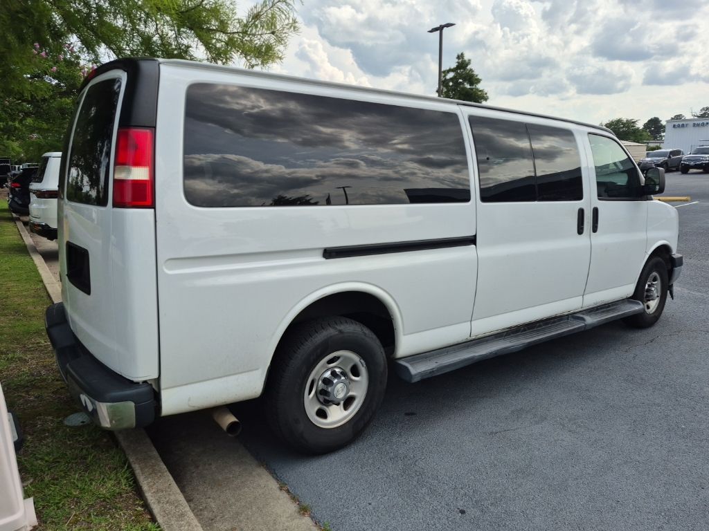 chevrolet express passenger 2019 1GAZGPFG2K1238471 image chevrolet express passenger 2019 1GAZGPFG2K1238471 image